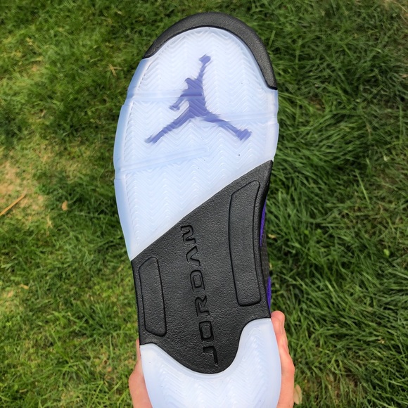 Jordan 5 Alternate Grape